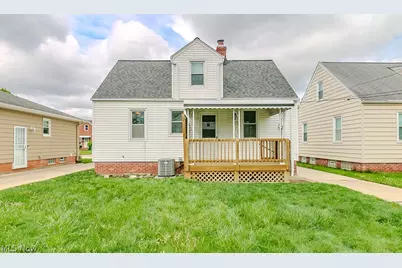 1557 Woodhurst Avenue, Mayfield Heights, OH 44124 - Photo 32