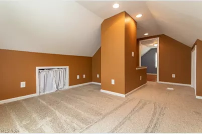 1557 Woodhurst Avenue, Mayfield Heights, OH 44124 - Photo 22