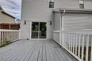 325 W Maryland Ave, Sebring, OH 44672 - Photo 16