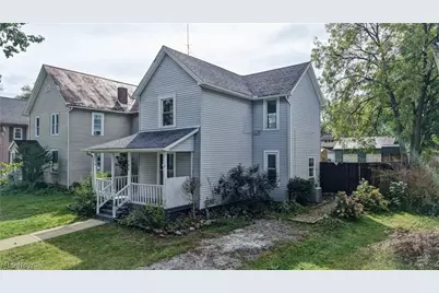325 W Maryland Avenue, Sebring, OH 44672 - Photo 2