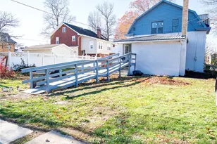 911 N Water St, Uhrichsville, OH 44683 - Photo 4