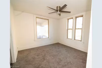 911 N Water Street, Uhrichsville, OH 44683 - Photo 16