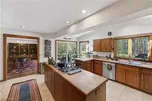 31599 Fairview Rd, Orange, OH 44022 - Photo 20