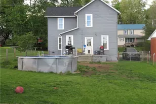 53 E North Ave, East Palestine, OH 44413 - Photo 2
