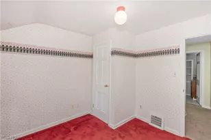 4809 Westbourne Rd, Lyndhurst, OH 44124 - Photo 34