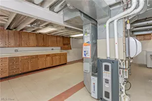 4809 Westbourne Rd, Lyndhurst, OH 44124 - Photo 38