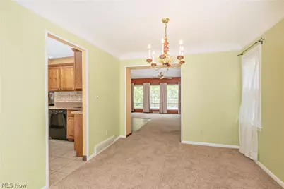 4809 Westbourne Road, Lyndhurst, OH 44124 - Photo 8