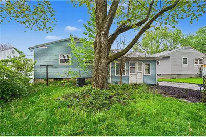 520 Sunset Drive, Hubbard, OH 44425 - Photo 20