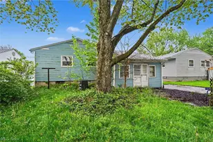 520 Sunset Dr, Hubbard, OH 44425 - Photo 20