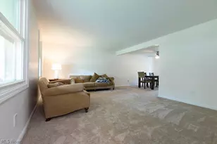 3670 Sea Ray Cove, Aurora, OH 44202 - Photo 2