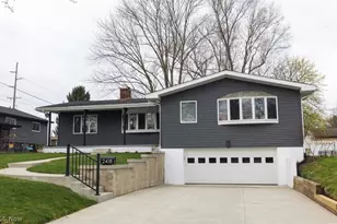 2418 Monterey St, Wooster, OH 44691 - Photo 2