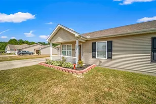 309 Woodland Way, Jefferson, OH 44047 - Photo 2