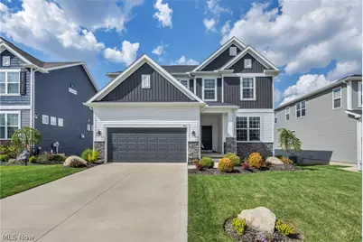 342 Foxglove Drive, Wadsworth, OH 44281 - Photo 2