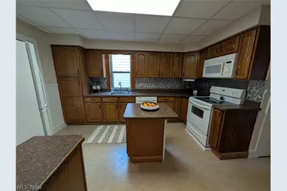 486 Needham Avenue, Kent, OH 44240 - Photo 2