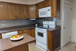486 Needham Ave, Kent, OH 44240 - Photo 6