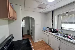1127 East Ave, Akron, OH 44307 - Photo 12