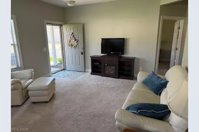 3077 Whitewood Street NW, North Canton, OH 44720 - Photo 4