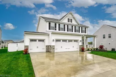 2199 Orchard Circle, Ravenna, OH 44266 - Photo 4
