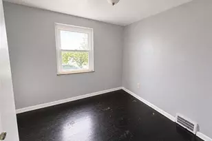 20980 Priday Ave, Euclid, OH 44123 - Photo 16