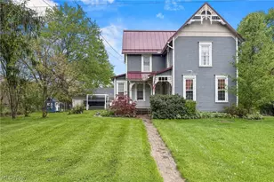 323 Seville Rd, Wadsworth, OH 44281 - Photo 2