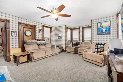 323 Seville Road, Wadsworth, OH 44281 - Photo 12