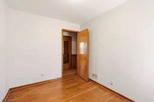 125 Meadowlane Rd, Green Hills, OH 44131 - Photo 14