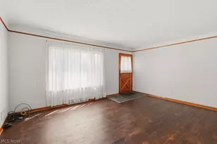 125 Meadowlane Rd, Green Hills, OH 44131 - Photo 6