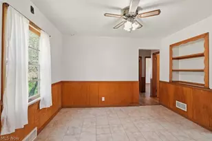125 Meadowlane Rd, Green Hills, OH 44131 - Photo 12
