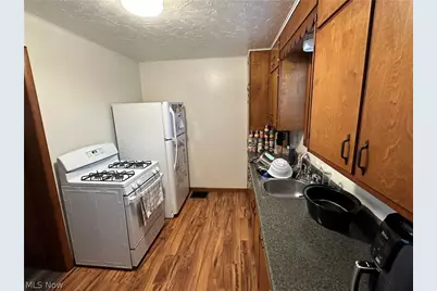 537 Dale Avenue, Willard, OH 44890 - Photo 8