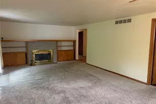 1034 N Pasadena Ave, Elyria, OH 44035 - Photo 12
