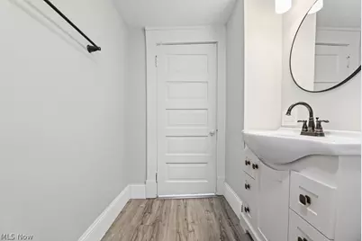 260 W Washington Street, Alliance, OH 44601 - Photo 18