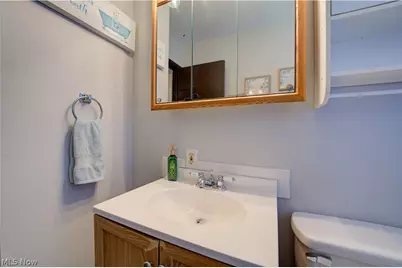 3805 N Hogan Drive, Lorain, OH 44053 - Photo 14
