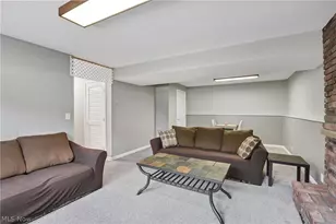 8345 Celianna Dr, Strongsville, OH 44149 - Photo 24