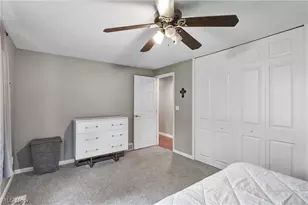 8345 Celianna Dr, Strongsville, OH 44149 - Photo 18