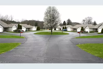 553 Wilcox Road #B, Austintown, OH 44515 - Photo 48