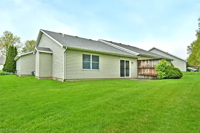 553 Wilcox Road #B, Austintown, OH 44515 - Photo 6