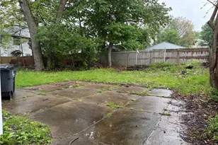 112 Burton Ave, Akron, OH 44302 - Photo 22