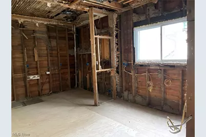 112 Burton Avenue, Akron, OH 44302 - Photo 14