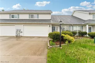 23208 Bennington Hamlet Cir, Euclid, OH 44123 - Photo 2