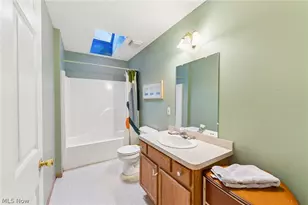 23208 Bennington Hamlet Cir, Euclid, OH 44123 - Photo 12