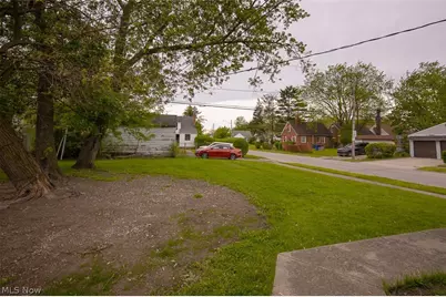 3896 Strandhill Road, Loveland, OH 44128 - Photo 28