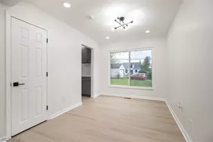 3896 Strandhill Rd, Loveland, OH 44128 - Photo 8