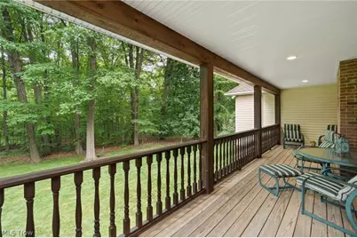 189 Ballantrae Drive, Sagamore Hills, OH 44067 - Photo 12