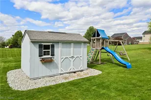 2721 Krska Pl, Barberton, OH 44203 - Photo 36