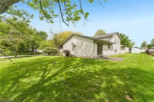 102 California Ave, Elyria, OH 44035 - Photo 10