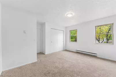 102 California Avenue, Elyria, OH 44035 - Photo 4