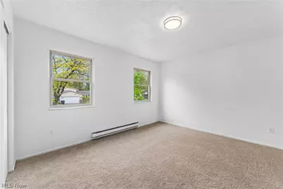 102 California Avenue, Elyria, OH 44035 - Photo 18