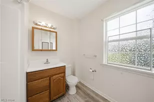 57 W Union St, Geneva, OH 44041 - Photo 28
