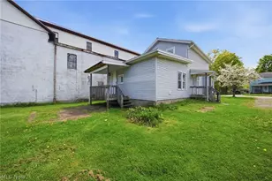 57 W Union St, Geneva, OH 44041 - Photo 2