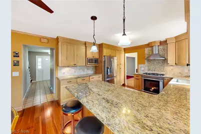 4788 Lindsey Lane, Richmond Heights, OH 44143 - Photo 2